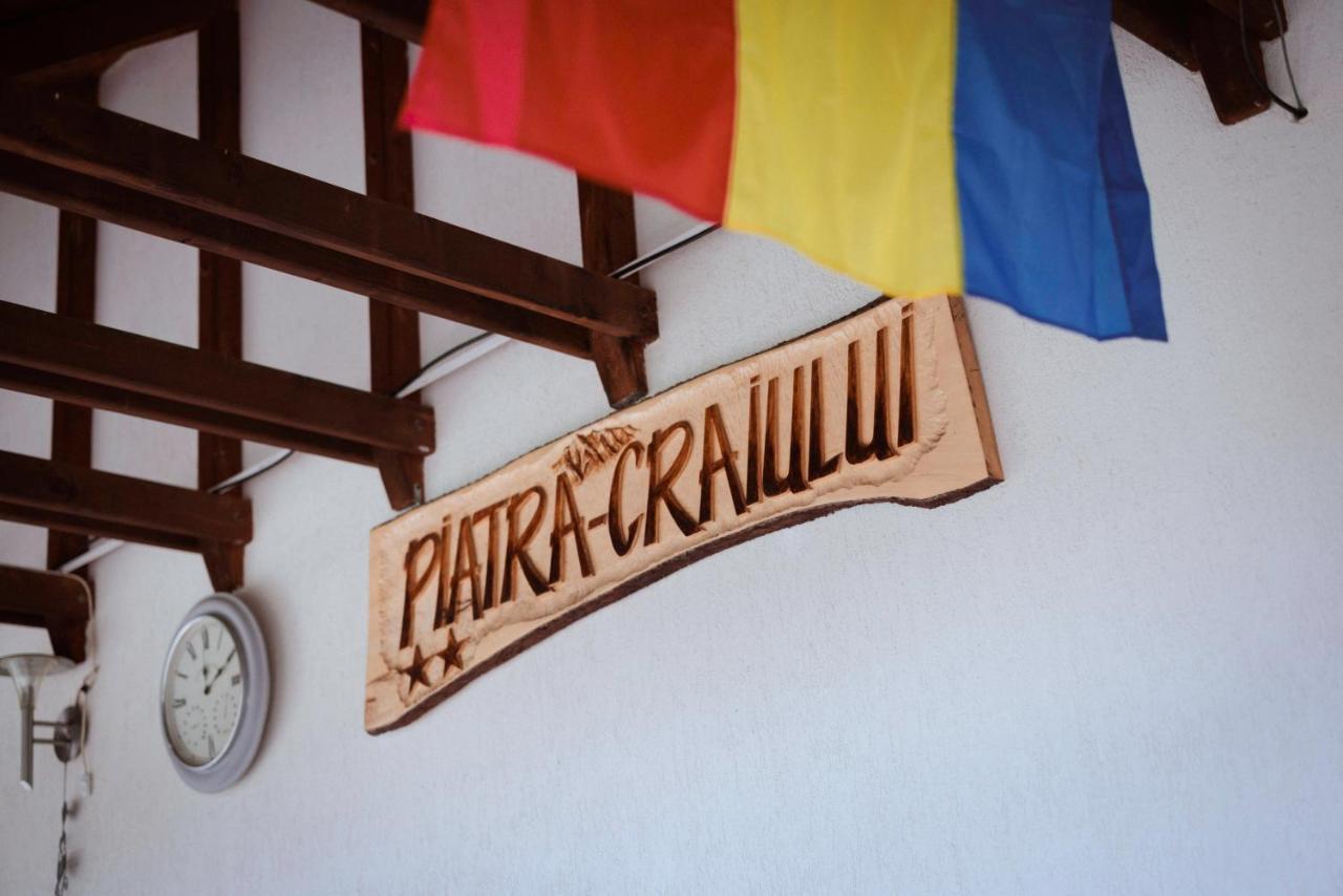 Pensiunea Piatra-Craiului เซอร์เนช ภายนอก รูปภาพ